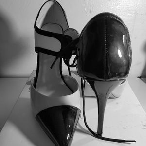 D'Orsay Ankle Strap Pump